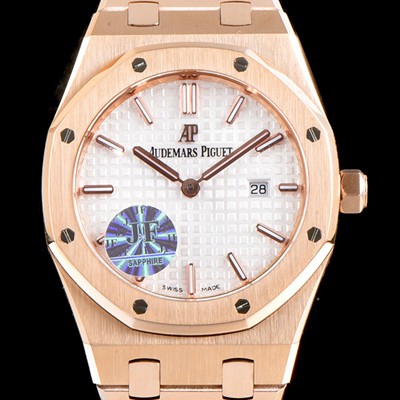 홍콩명품 [오데마피게] 남성용 로얄오크 67650OR.OO.1261OR.01 18K 로즈골드 화이트 와플 다이얼 브레이슬릿 쿼츠 무브먼트 AUD0250  