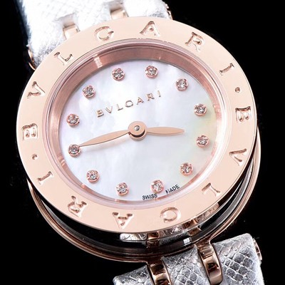 홍콩명품 [불가리] 여성용 비 제로원 화이트 다이얼 쿼츠 무브먼트 BVL4201  