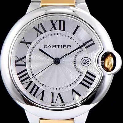 홍콩명품 [까르띠에] 남성용 발롱블루 드 까르띠에 W69009Z3 42사이즈 18k 옐로골드 화이트 다이얼 쿼츠 무브먼트 CAR0021  