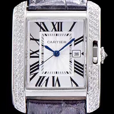 홍콩명품 [까르띠에] 남성용 탱크 화이트 다이얼 쿼츠 무브먼트 CAR0053  