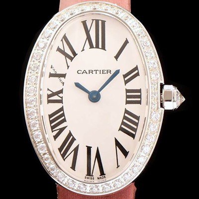 홍콩명품 [까르띠에] 여성용 베누아 화이트 쿼츠 무브먼트 CAR0500  