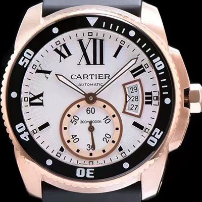 홍콩명품 [까르띠에] 남성용 칼리브 드 까르띠에 로즈골드 블랙세라믹 베젤 화이트 다이얼 오토매틱 무브먼트 CAR0054  