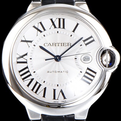 홍콩명품 [까르띠에] 남성용 2019신상 발롱블루 W69016Z4 42mm 악어가죽 밴드 화이트 다이얼 오토매틱 무브먼트 CAR0500  