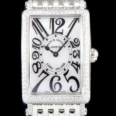 홍콩명품 [프랭크뮬러] 여성용 롱아일렌드 952 QZ 컬력션 쥬얼셋팅 케이스 화이트 썬더스트 다이얼 스위스 쿼츠 무브먼트 FRA0425  