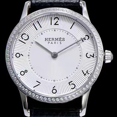 홍콩명품 [에르메스] 남성용 슬림 데르메스 W041703WW00 화이트 다이얼 춰츠 무브먼트 HEM4244  