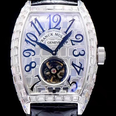 홍콩명품 [프랭크뮬러] 남성용 커벡스 화이트 다이얼 오토매틱 무브먼트 FRA0444  