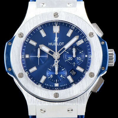 홍콩명품 [휴블렛] 남성용 신제품 빅뱅 301.SX.7170.LR 44 스틸 블루 에디션!! 44MM 크로노그래프 선레이 새틴-피니시 블루 다이얼 Caliber HUB 4100 타입 무브먼트 HUB0210  