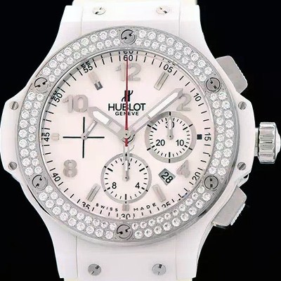 홍콩명품 [휴블렛] 남성용 빅뱅 에볼루션 다이아몬드 버젼 화이트다이얼 HUB4200  