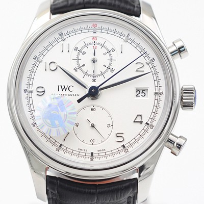 홍콩명품 [아이더블유씨] 남성용 포르투기즈 IW390303 크로노그래프 클래식 에디션!! 스몰 해킹 세컨즈 화이트 다이얼 오토매틱 무브먼트 IWC0101  