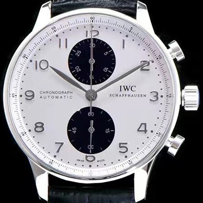 홍콩명품 [아이더블유씨] 남성용 포르투기즈 오토메틱 크로노그래프 화이트 다이얼 IWC4200  
