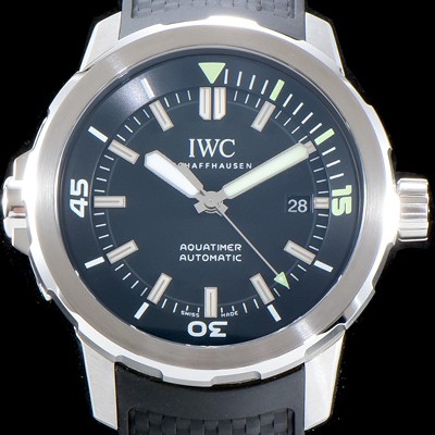 홍콩명품 [아이더블유씨] 남성용 아쿠아타이머 IW329001 신형 다이버 워치!! 센트럴 해킹 세컨즈 블랙 다이얼 오토매틱 무브먼트 IWC0103  