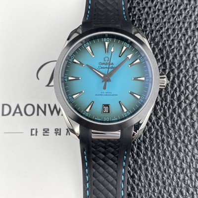 홍콩명품 [오메가] 남성용 씨마스터 220.32.41.21.03.001 아쿠아 테라 150M 마스터 41mm 크로노미터 오토매틱 Cal.8900타입 터쿼이즈 다이얼 omg0267  