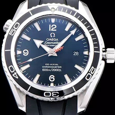 홍콩명품 [오메가] 남성용 시마스터 007 블랙 다이얼 오토매틱 무브먼트 OMG0322  