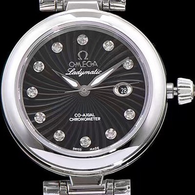 홍콩명품 [오메가] 여성용 드빌 레이디메틱 신제품!! 425.30.34.20.51.001 물결무늬 입체형 블랙 다이얼 쥬얼 다이아몬드 인덱스 브레이슬릿 오토매틱 무브먼트 OMG0035  