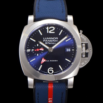 홍콩명품 [파네라이] 남성용 루미노르 콰란타 비템포 루나 로사 PAM01404 40mm 오토매틱 Cal.P.900 타입 우레탄줄 블루 다이얼 pan5202  