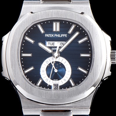 홍콩명품 [파텝필립] 남성용 파텍필립 신형 노틸러스 데이데이트 문페이즈 블루 텍스쳐드 다이얼 기계식 자동형 무브먼트 PAT0134  