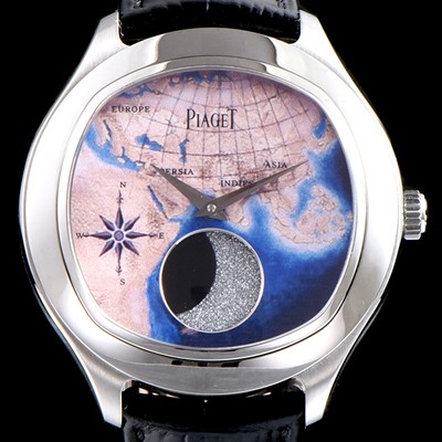 홍콩명품 [피아제] 남성용 블랙-타이 BLACK -TIE G0A38569 퀸터센셜리 엠퍼라도 XL 문페이즈 픽첼 다이얼 오토매틱 무브먼트 PIA4250  