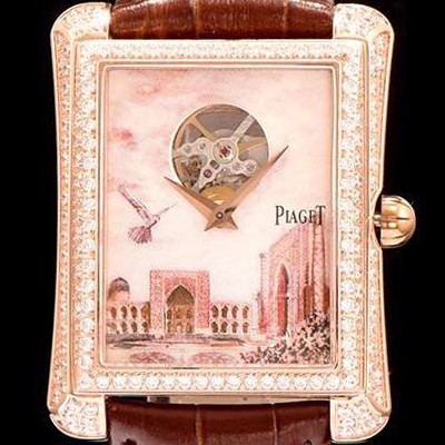 홍콩명품 [피아제] 남성용 엠퍼라도 화이트 다이얼 오토매틱 무브먼트 PIA4204  