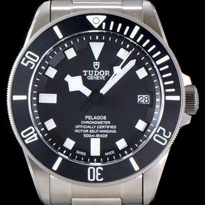 홍콩명품 [튜더] 남성용 폴라고 블랙 다이얼 오토매틱 무브먼트 TUD4243  