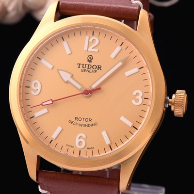 홍콩명품 [튜더] 남성용 헤리티지 옐로 다이얼 오토매틱 무브먼트 TUD4225  
