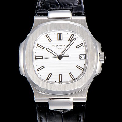 홍콩명품 [파텍필립]남성용 최신! 노틸러스 5711  Cal.324 S C타입무브 오토매틱 40mm 가죽줄 화이트다이얼 PAT38012  