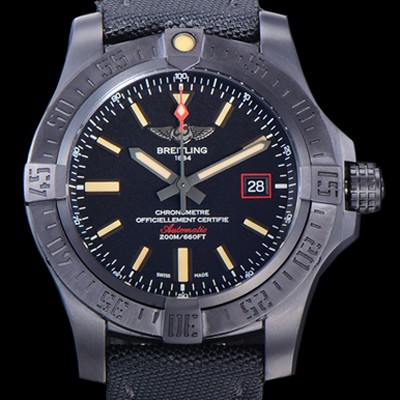 홍콩명품 [브라이틀링] 남성용 어벤져 블랙브라이드 오토매틱 A2836-2 티타늄캐이스소재 나일론/나토천 44미리 블랙다이얼 BRE75659  