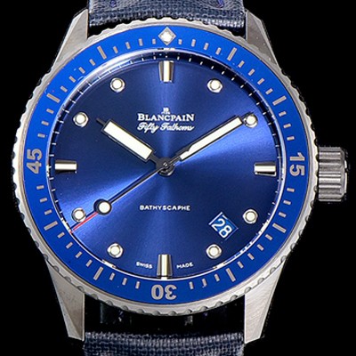 홍콩명품 [블랑팡] 남성용 하이퀄리티 피프티 패덤스 오토매틱 티타늄케이스 칼리버 1315타입 43.6미리 미리바티스카프 리얼 세라믹 UP!! 다이버 워치 블루다이얼 BLA77856  