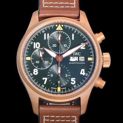 홍콩명품 [아이더블유씨] 남성용 파일럿 워치 브론즈 IW387902 스핏파이어 크로노그래프 41미리 그린다이얼 오토매틱 무브먼트 IWC53355  