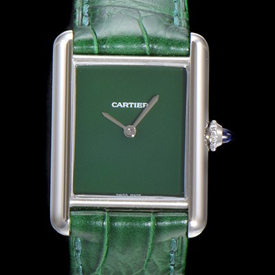 홍콩명품 [까르띠에] 여성용 탱크 머스트 WSTA0054 로마 인덱스 33.7mm 그린 다이얼 악어가죽줄 쿼츠 무브먼트 CAR00575  