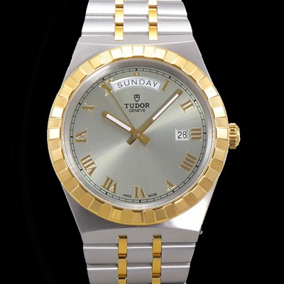 홍콩명품 [튜더] 남성용 로얄 워치 오토매틱 스위스 ETA2836-2 타입 18K 옐루골드 41mm 메탈줄 실버다이얼 tud1391  