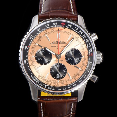 홍콩명품 [브라이틀링] 남성용 네비타이머 AB0138241K1P1 크로노그래프 ETA7750-2 타입 오토매틱 43mm 가죽줄 핑드골드 다이얼 bre5993  