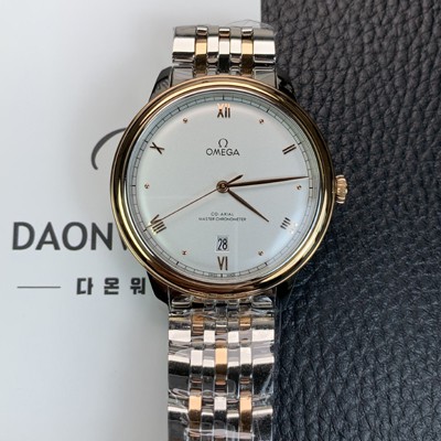홍콩명품 [오메가] 남성용 드빌 프레스티지 434.20.40.20.02.001 오토매틱 Cal.8800타입 40mm 18K 로즈골드 메탈줄 화이트 다이얼 omg20214  