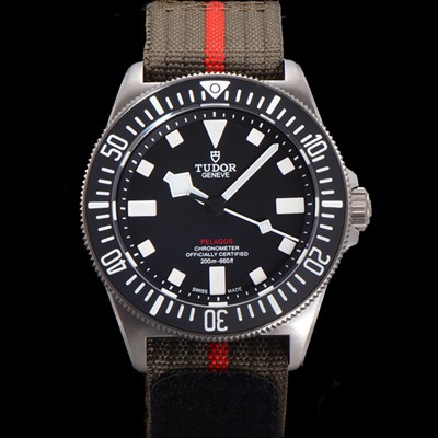 홍콩명품 [튜더] 남성용 폴라고 베스트 에디션 티타늄 M25717N-0001 오토매틱 무브먼트 블랙 다이얼 tud4247  