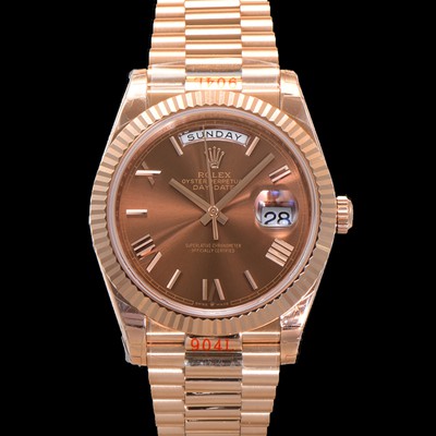 홍콩명품 [로렉스] 남성용 New 데이데이트 m228235-0002 무게187g 18K 로즈골드 40mm 오토매틱 Cal.2836-2 타입 브라운 다이얼 rol5399  