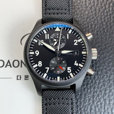 홍콩명품 [아이더블유씨] 남성용 파일럿 워치 탑건 IW389001 크로노그래프 44미리 오토매틱 7750타입 블랙 다이얼 iwc4118  