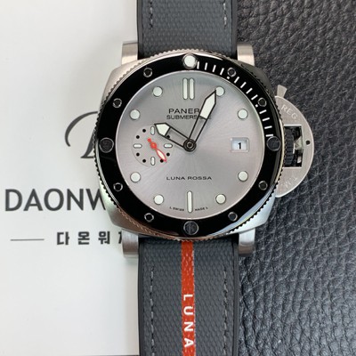 홍콩명품 [파네라이] 남성용 서브머시블 콰란타콰트로 루나로사 PAM01681 아메리카 컵 44mm 오토매틱 Cal P. 900타입 실버 다이얼 pan5234  