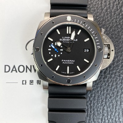 홍콩명품 [파네라이] 남성용 서브머시블 아마그네틱 3데이즈 PAM01389 티타늄 47mm 오토매틱 Cal P. 9010타입 블랙 다이얼 pan5238  