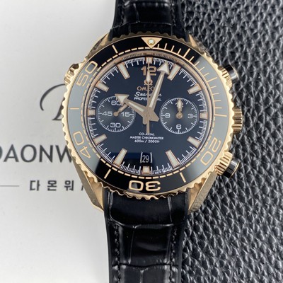 홍콩명품 [오메가] 남성용 씨마스터 신제품 232.63.46.31.01.001 플래닛 오션 600m 코액시얼 마스터 크로노미터 45.5mm 크로노그래프 오토매틱 Cal.9900 타입 블랙 다이얼 omg0246  