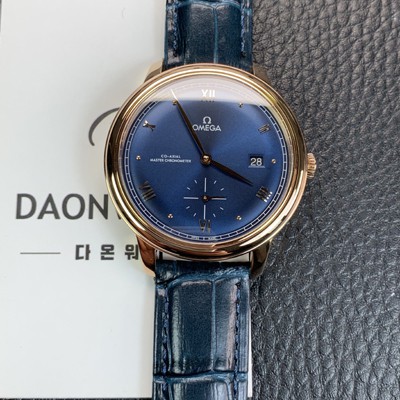 홍콩명품 [오메가] 남성용 드빌 스몰 434.53.41.20.03.001 세컨즈 마스터 크로노미터 18K 로즈골드 41mm 오토매틱 Cal.8802 타입 블루 다이얼 omg0217  
