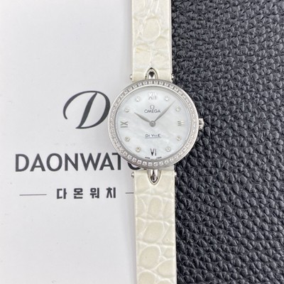 홍콩명품 [오메가] 여성용 드빌 424.18.27.60.52.001 프레스티지 듀드롭 27.4mm 다이아몬드 쿼츠 무브먼트 화이트 자개 다이얼 omg0238  