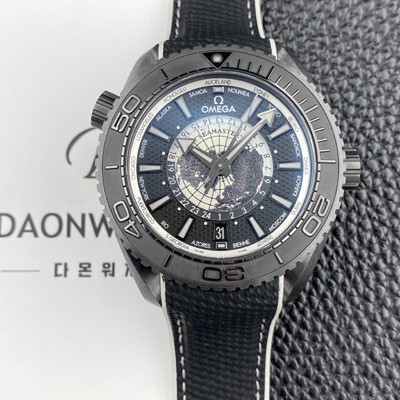 홍콩명품 [오메가] 남성용 씨마스터 GMT세라믹 215.92.46.51.01.003 플래닛 오션 600m 코액시얼 월드타이머 45.5mm 마스터 크로노미터 오토매틱 Cal.8938 타입 블랙 다이얼 omg0231  