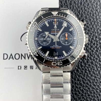 홍콩명품 [오메가] 남성용 씨마스터 신제품 215.30.46.51.01.001 플래닛 오션 600m 코액시얼 마스터 크로노미터 45.5mm 크로노그래프 오토매틱 Cal.9900 타입 블랙 다이얼 omg0250  