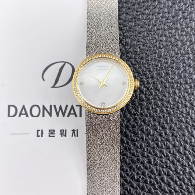 홍콩명품 
[디올] 여성용 라디드 사틴 25mm 다이아몬드 쿼츠 무브먼트 화이트 자게 다이얼 dio1005  