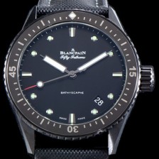 홍콩명품 [블랑팡] 남성용 VIP타입 최고의 퀄리티 피프티 패덤스 5000-0130-B52 A ZF 바티스카프 리얼 세라믹 베젤 UP!! 칼리버1315 다이버 워치 블랙 다이얼 오토매틱 무브먼트 BLA4232  