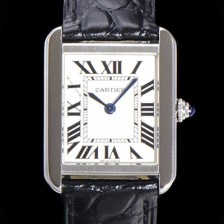 홍콩명품 [까르띠에] 여성용 신상 탱크 W5200005 악어가죽  31mm 화이트 다이얼 쿼츠므브먼트 CAR0133  