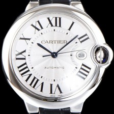 홍콩명품 [까르띠에] 남성용 2019신상 발롱블루 W69016Z4 42mm 악어가죽 밴드 화이트 다이얼 오토매틱 무브먼트 CAR0500  