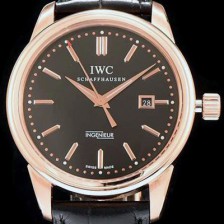 홍콩명품 [아이더블유씨] 남성용 인게뉴어 블랙 다이얼 오토매틱 무브먼트 IWC0252  