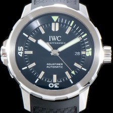 홍콩명품 [아이더블유씨] 남성용 아쿠아타이머 IW329001 신형 다이버 워치!! 센트럴 해킹 세컨즈 블랙 다이얼 오토매틱 무브먼트 IWC0103  