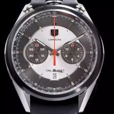 홍콩명품 [태그호이어] 남성용 까레라 43mm 블랙 다이얼 TAG0212  