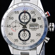 홍콩명품 [태그호이어] 남성용 까레라 칼리버 16 크로노그래프 화이트 다이얼 오토매틱 무브먼트 TAG0214  